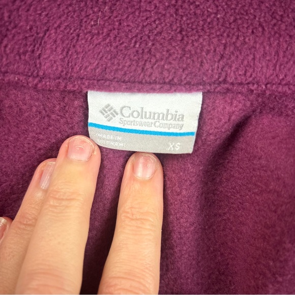 COLUMBIA Women’s Burgundy Fleece Vest Full Zip size: XS - Picture 5 of 6